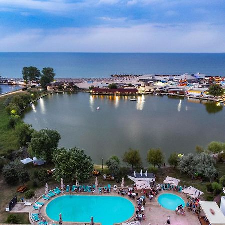 Complex Tismana 3* All Inclusive Jupiter Exterior photo
