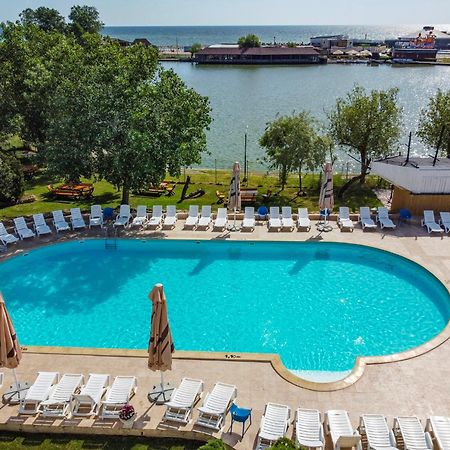 Complex Tismana 3* All Inclusive Jupiter Exterior photo