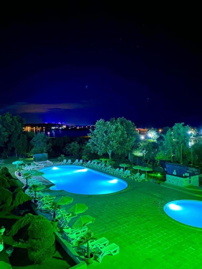 Complex Tismana 3* All Inclusive Jupiter Exterior photo